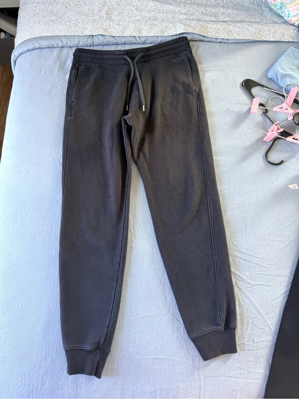 Hollister Men's Black Fleece Jogger Pants